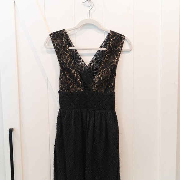 Beaded Black Ingwa Melero Cross Strap Cocktail Dress - Picture 3 of 9